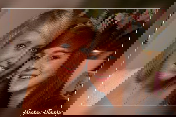 An image of two girls with a border and watermark - Photography Clichés