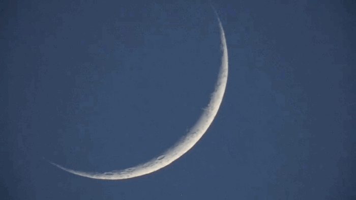 Video showing the movement of the moon