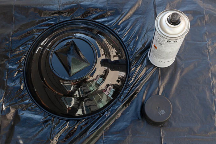 diy photography painting a plastic bowl black