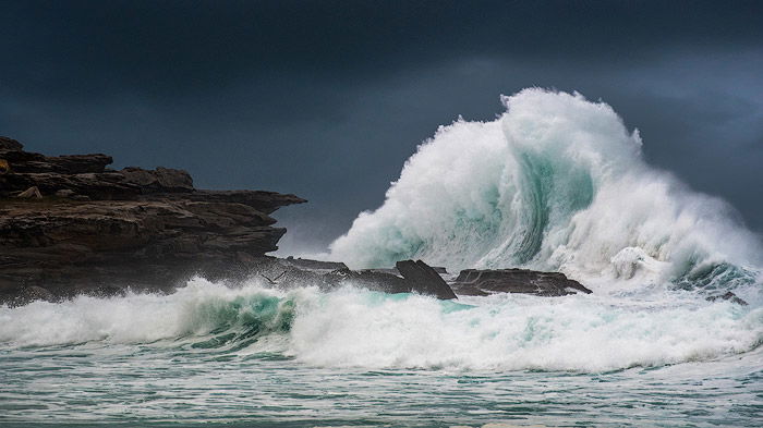 A short exposure photo of a wave