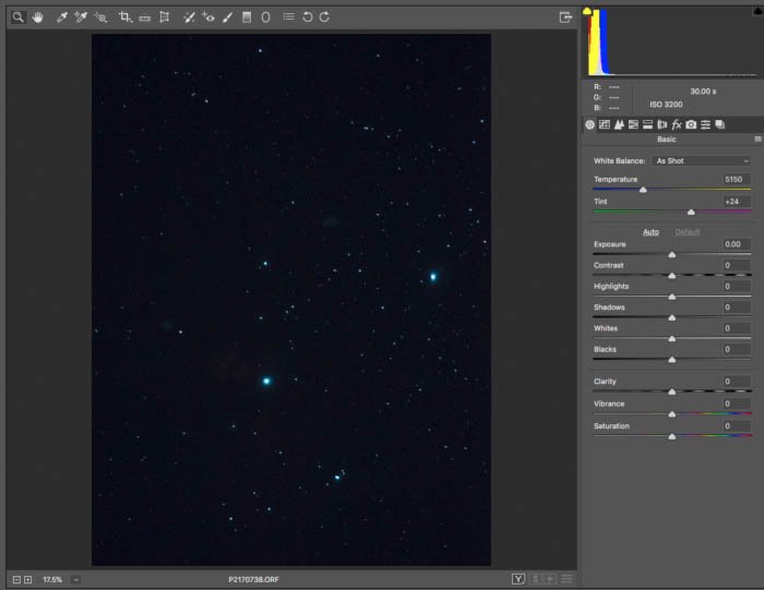 A screenshot of using the histogram for astrophotography