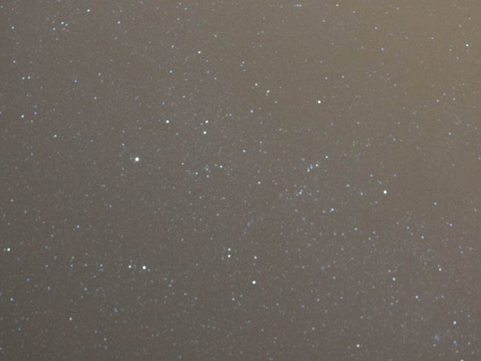 Grainy photo of the Auriga Constellation.