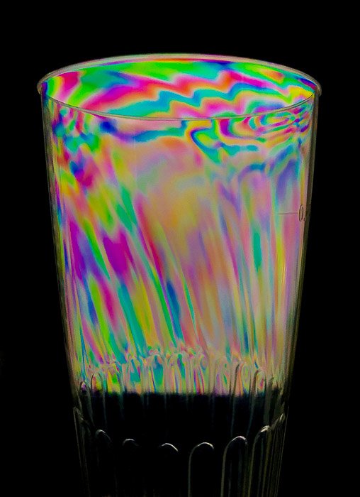 Colorful Photoelasticity on a glass