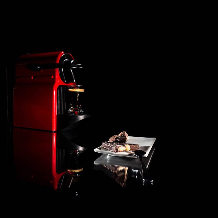 foto creativa de la máquina de café de estilo comercial