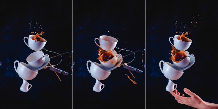 Un creativo tríptico de fotografía de salpicaduras de café de naturaleza muerta con tazas de café cayendo sobre fondo oscuro