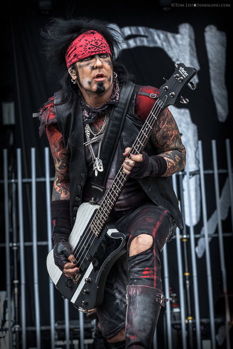 Concert portrait of Nikki Sixx of Motley Crue &amp - tips for freelance photography