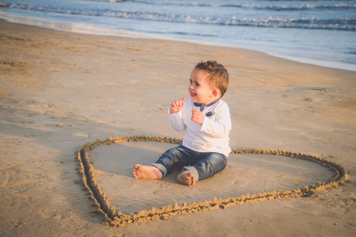 10 Fun and Creative Beach Photography Ideas to Try - 85