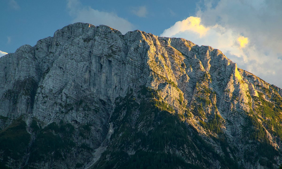 HDR bracketing mountain range photo