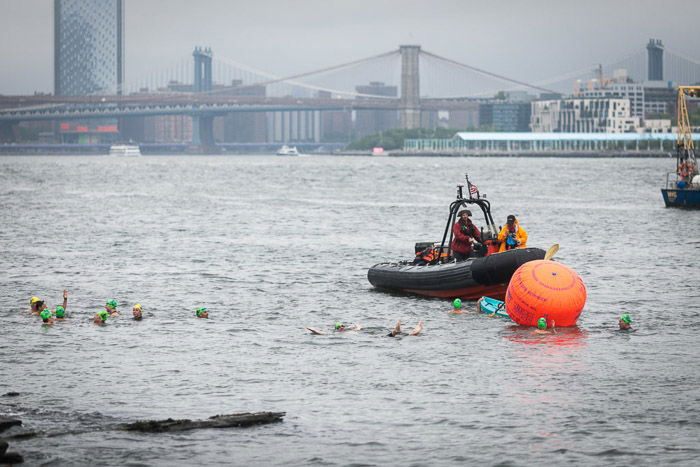 NYC 2018 Guvernörens ö simma Race. Händelse fotografering tips