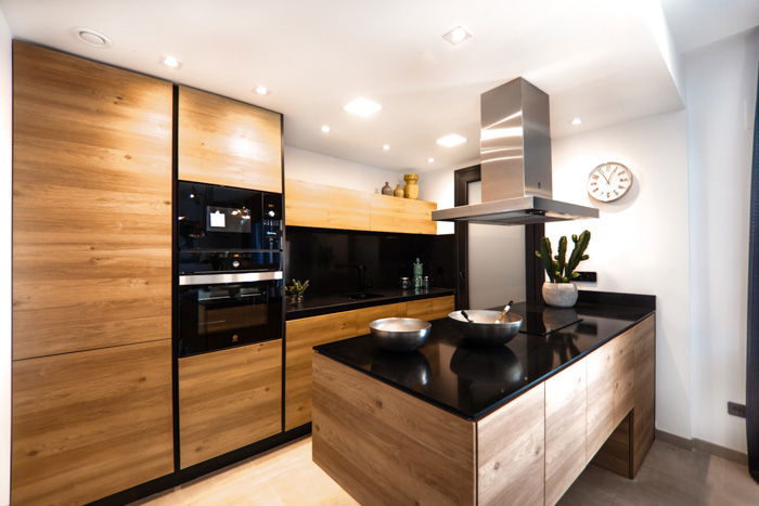 Property photography shot of a new kitchen 