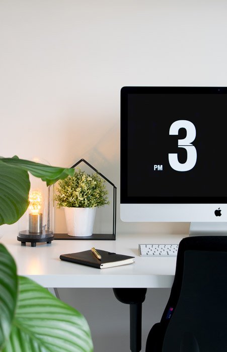 Las 20 principales tendencias de fotografía de stock - Un escritorio de oficina en casa
