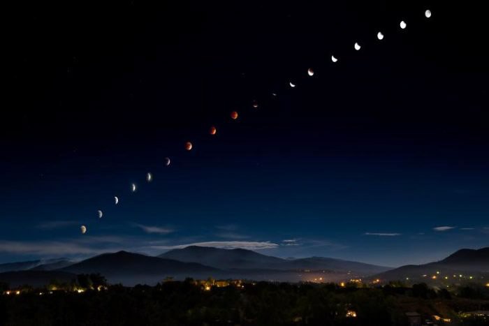 Composite image of a total lunar eclipse during a Supermoon over Santa Fe, New Mexico, USA. 