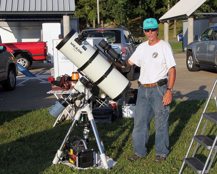 Example of computerised setup for astrophotography using an equatorial mount. best telescope mounts for astrophotography 