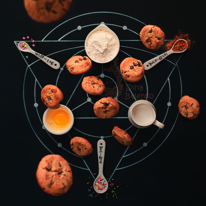 10 Creative Cookie Photography Ideas for Delicious Photos - 14