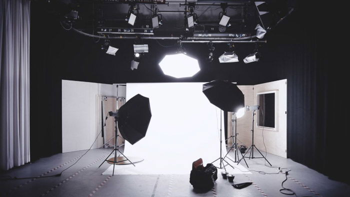 A photography studio lighting setup - lighting modifiers