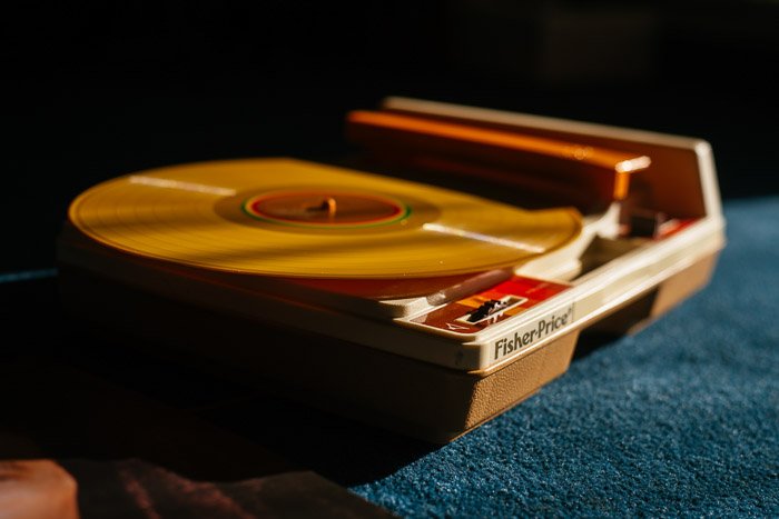 A Fisher Price record player shot using freelensing photography