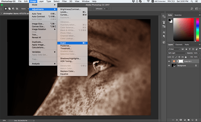 A screenshot showing how to colorize black and white photos in Photoshop - invert layer mask