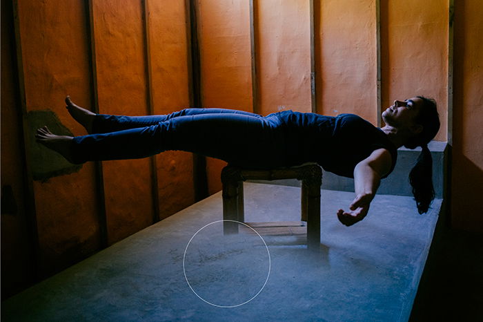 How to Easily Create Surreal Levitation Photography - 72