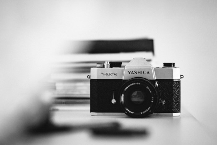  a yashica camera shot in black and white