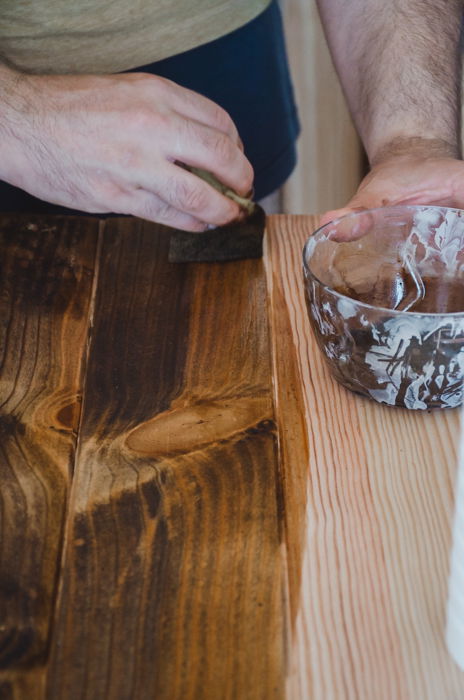 How to Make a Cool DIY Wood Backdrop for Photos - 45