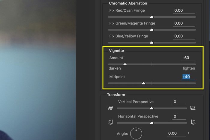 a screenshot showing how to add a vignette in Photoshop