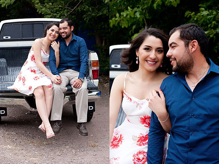 30 Beautiful Engagement Photo Poses to Try - 9