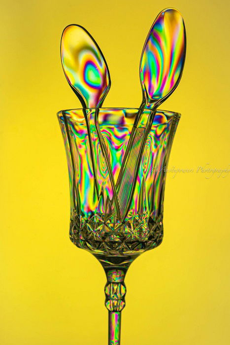 How to Use Photoelasticity to Add a Rainbow Photo Effect - 25