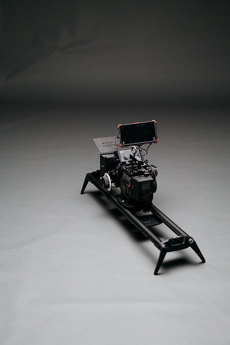 A motorised camera slider