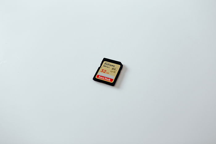 Photo of a 32gb memory card