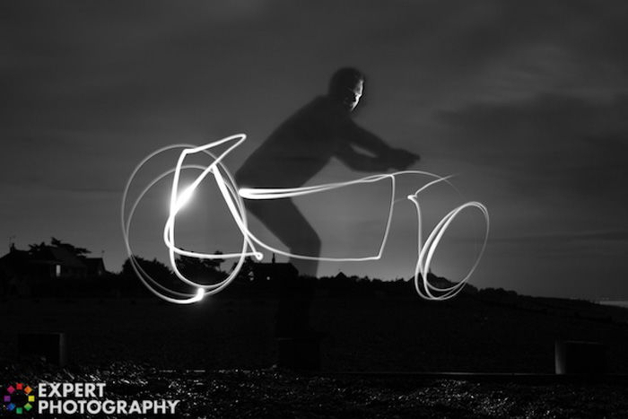 How to Create Impressive Light Graffiti Photography - 69