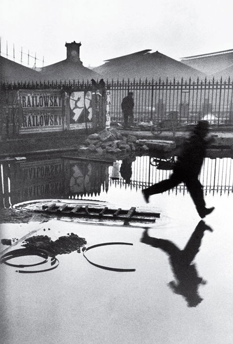 Behind the Gare Saint-Lazare, 1932. Photo by Henri Cartier-Bresson