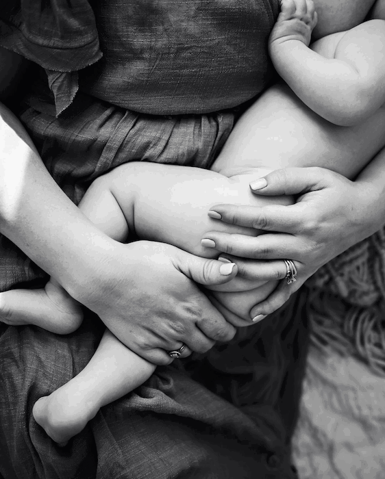 Artistic shot of baby in black and white from baby photographer lauren grayson