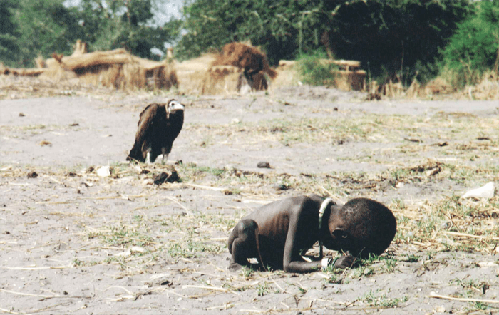 Starving Child and Vulture, iconic photo by Kevin Carter 1993
