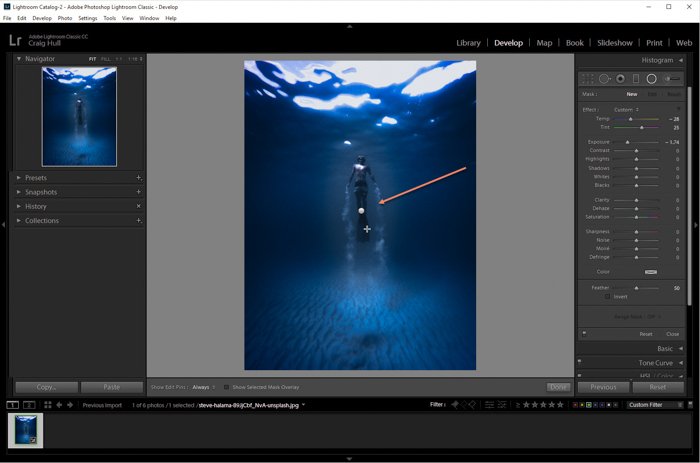 A screenshot of how to add a vignette to an image in Lightroom