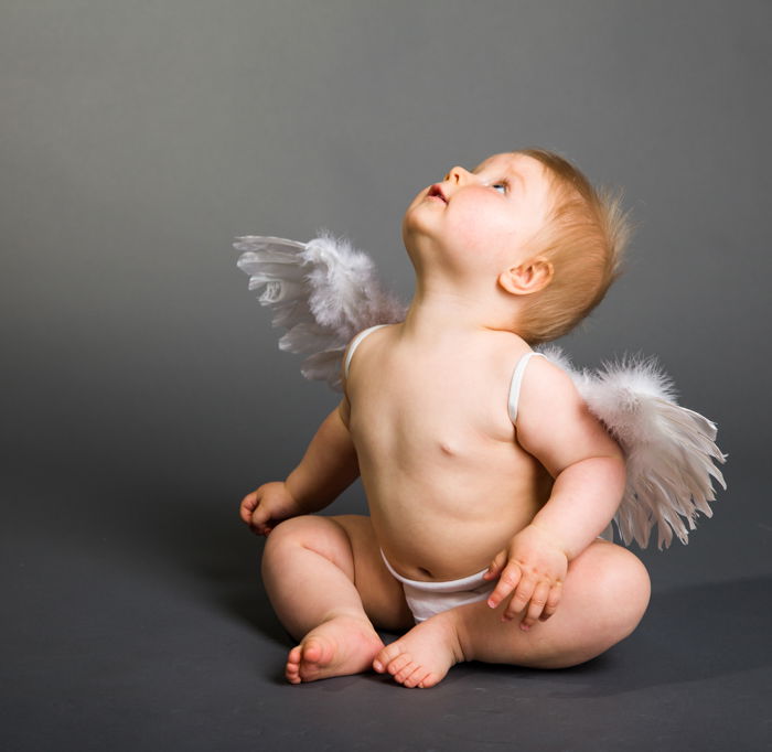 19 Adorable Newborn Christmas Photos Ideas - 92