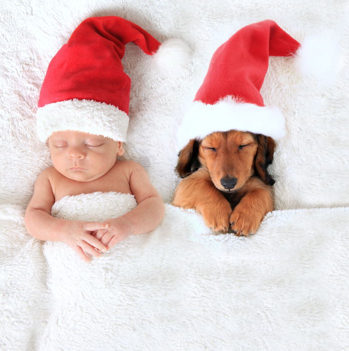 19 Adorable Newborn Christmas Photos Ideas - 4