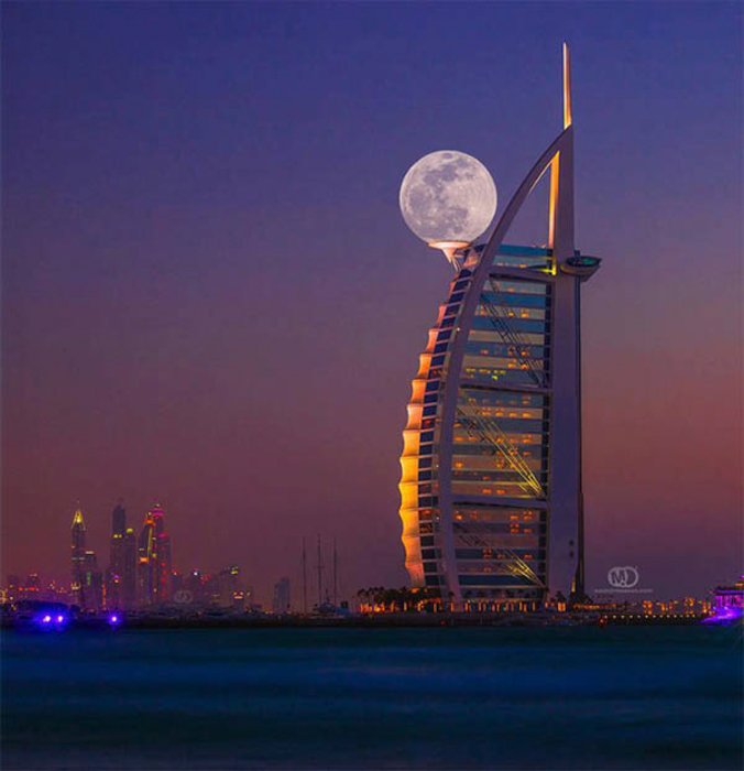 A hotel in Dubai with the moon in the background
