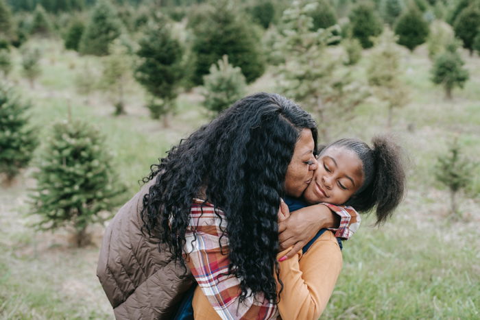 17 Best Family Photo Poses for Your Next Session - 83