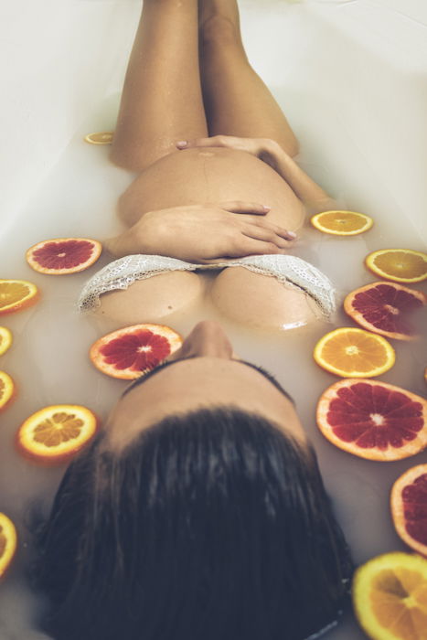 A Beginner s Guide to Taking Beautiful Milk Bath Photography - 24