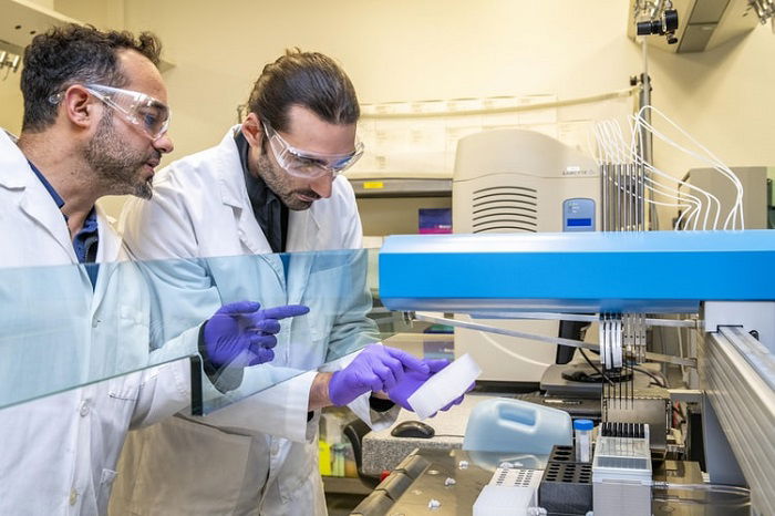 image of scientists in a laboratory