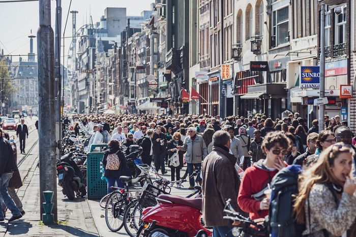 image of a street crowded with pedestrians