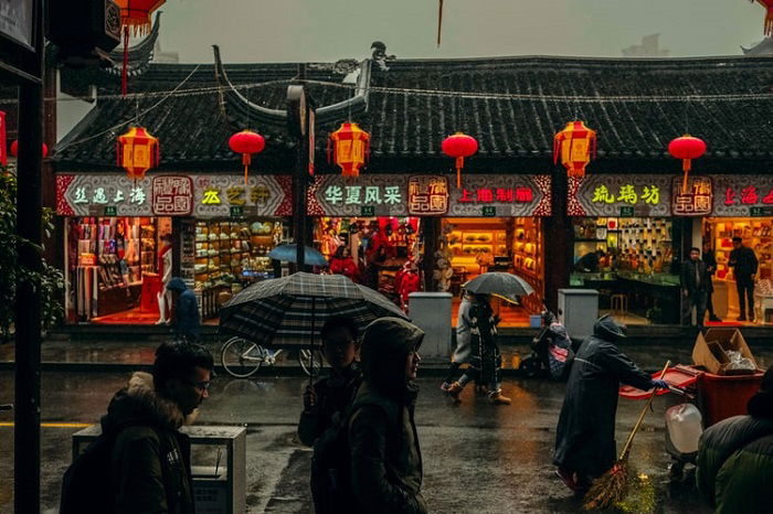 image of a shop vendors in Chinatown