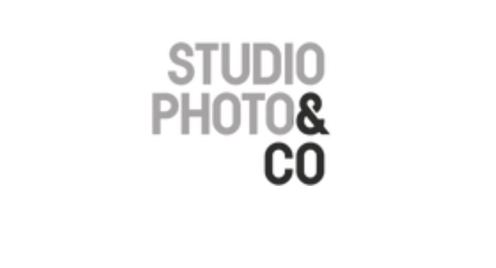 Studio Photo & Co logo using bold font with two colours