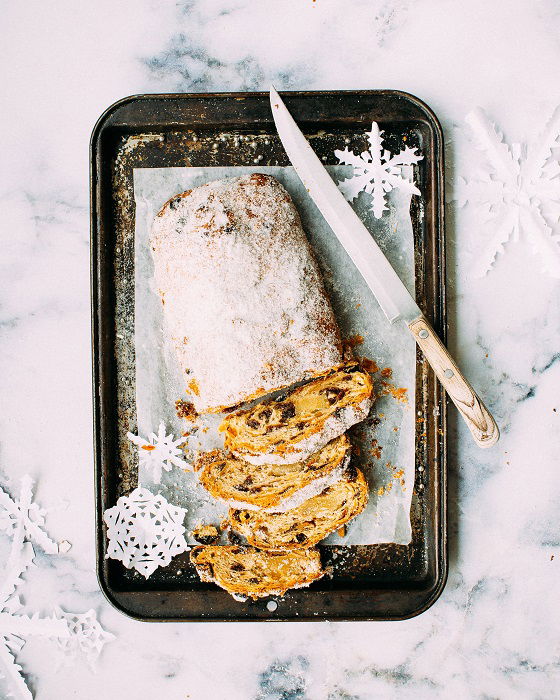 16 Stunning Christmas Flat Lay Photo Ideas You Need to Try - 93