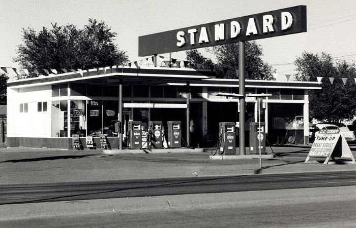 Photo of a gasoline station by famous architectural photographer Ed Ruscha