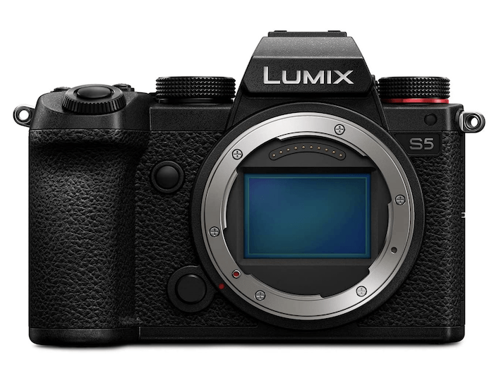 Body of Panasonic Lumix S5 as a best camera for concert photography