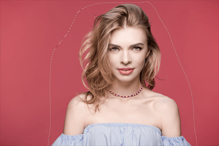 dispersion effect step 1: using the lasso tool in photoshop to cover the subject