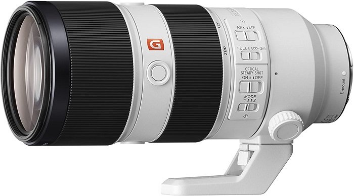 best sony fe lenses: product photo of the Sony FE 70-200mm F2.8 G Master OSS