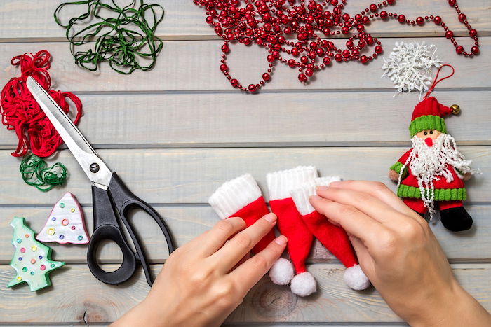 16 Stunning Christmas Flat Lay Photo Ideas You Need to Try - 76