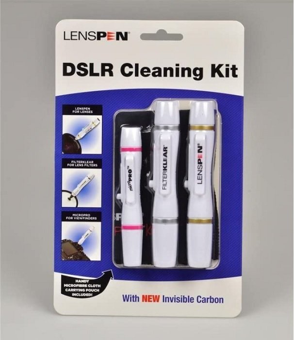 gifts for photographers: product photo of the Elitepro Lenspen Cleaning Kit